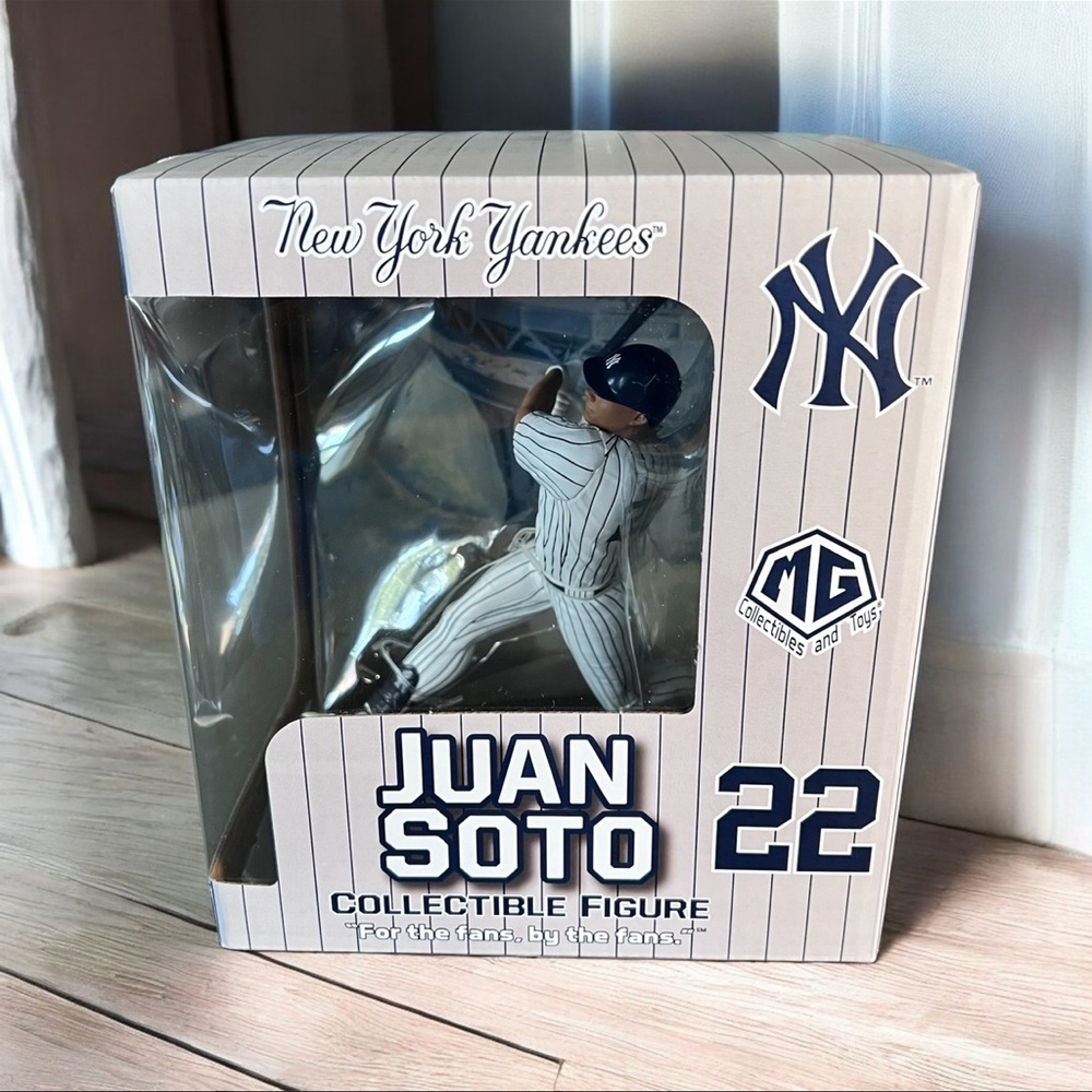 JUAN SOTO Figurine New York Yankees Baseball Collectible Box MGCT NIB